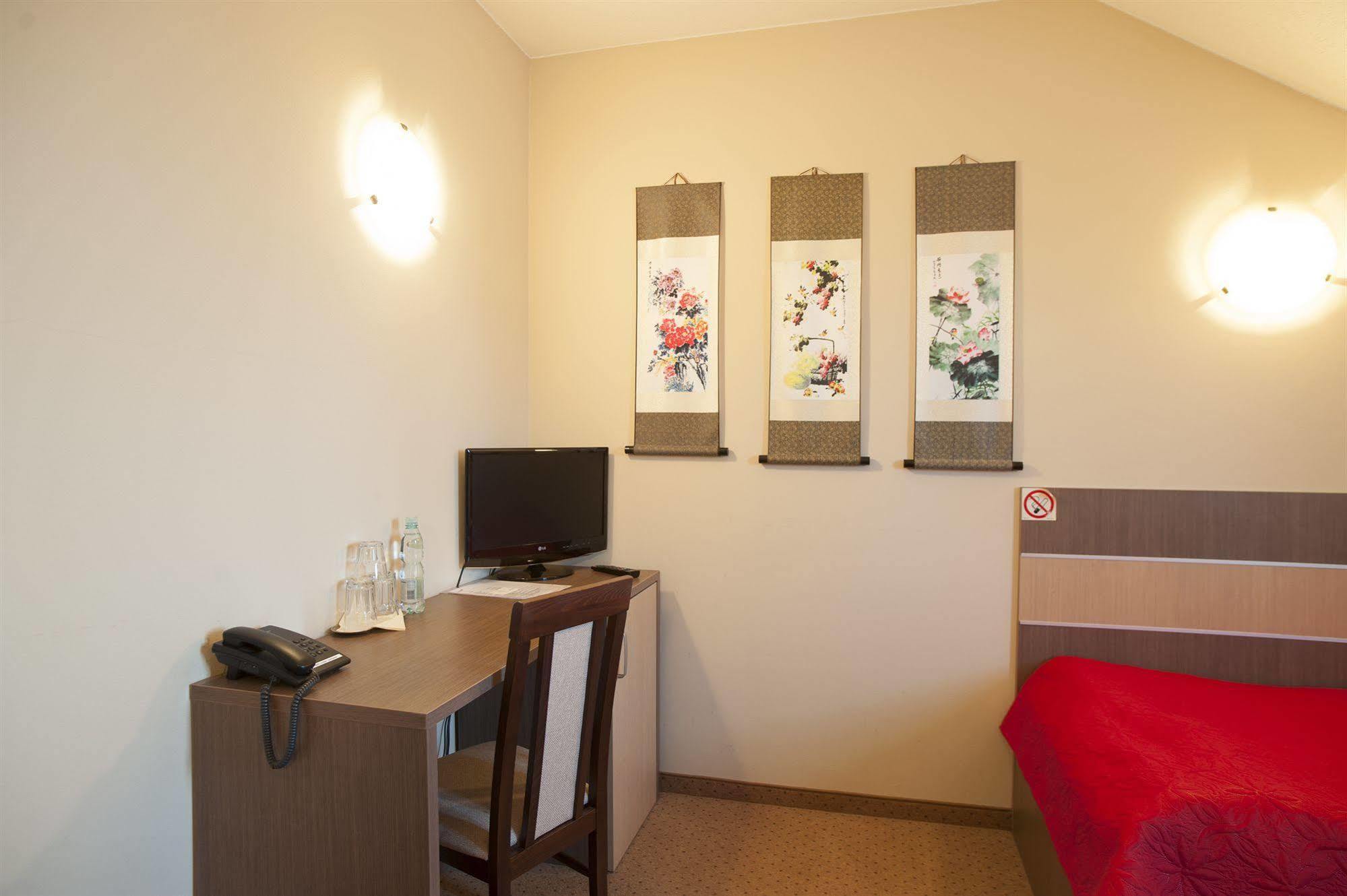 Hotel Sleep Wrocław Kültér fotó