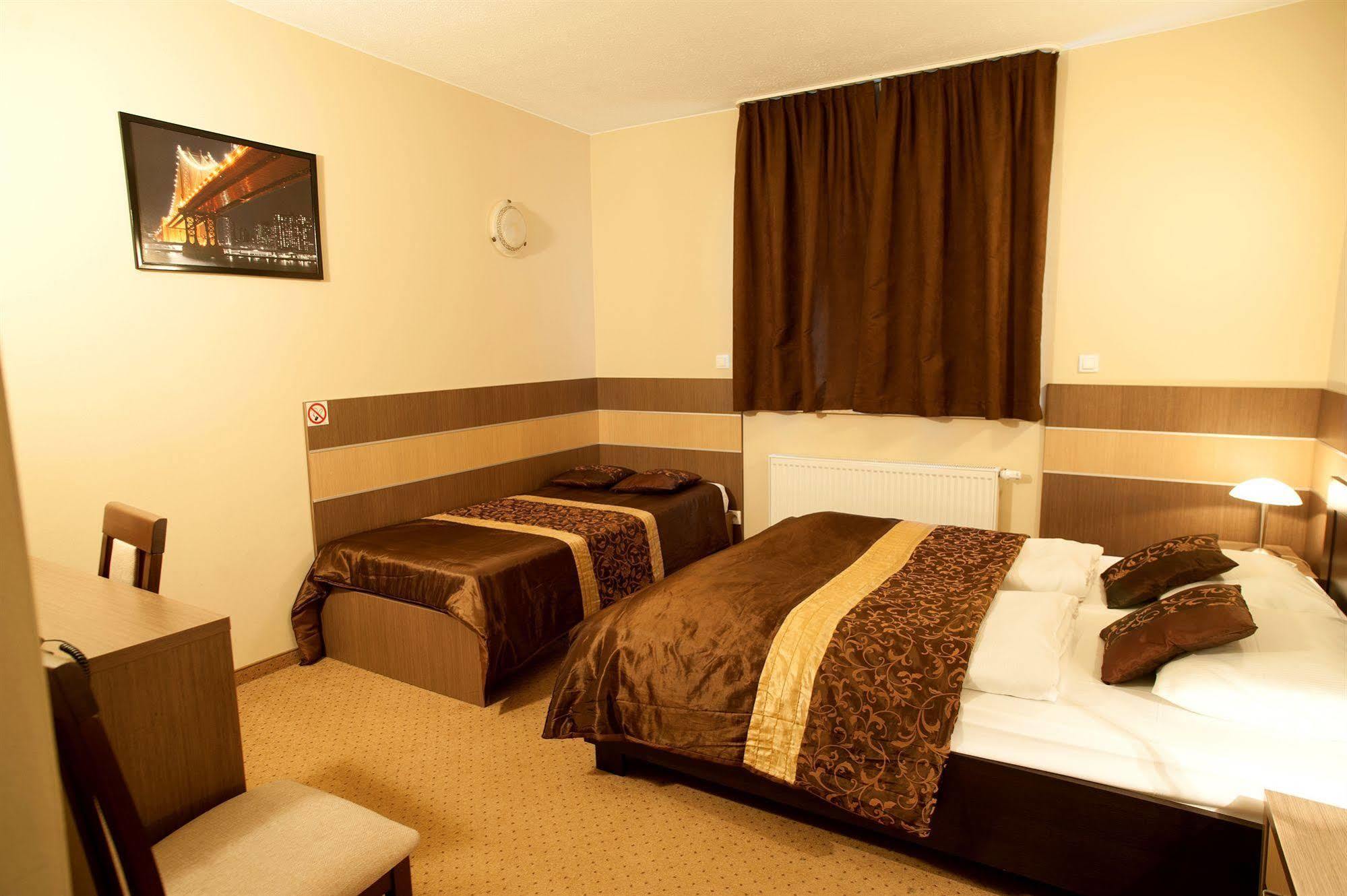 Hotel Sleep Wrocław Kültér fotó